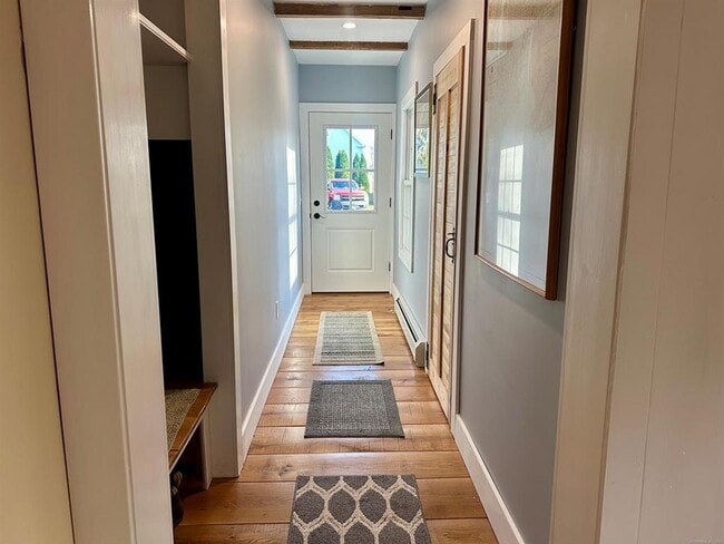 Building Photo - 43 Pennywise Ln