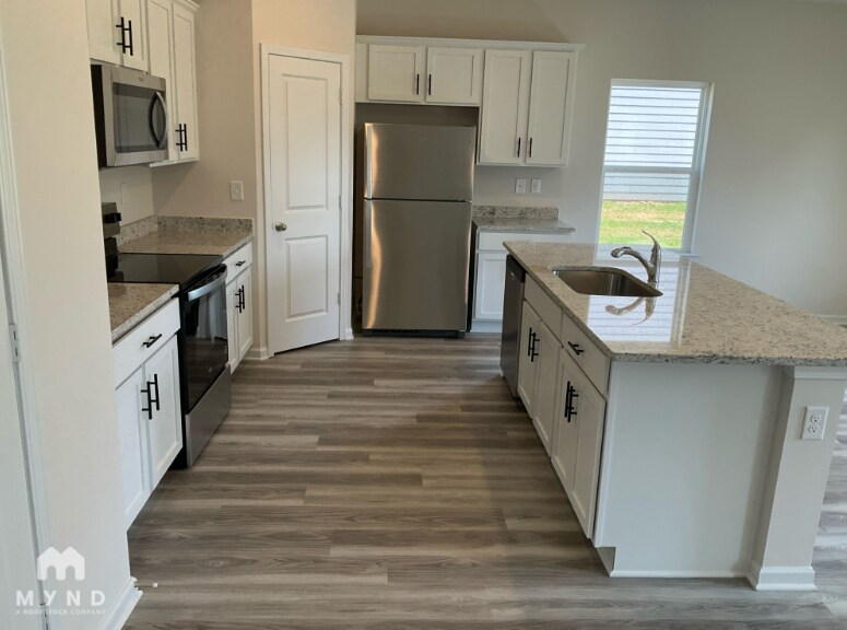 Building Photo - 283 Limestone Cir