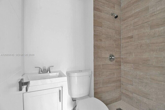 Building Photo - 1102 NW 103rd St