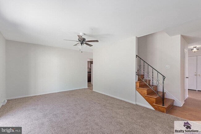 Building Photo - 353 Blackwood Clementon Rd