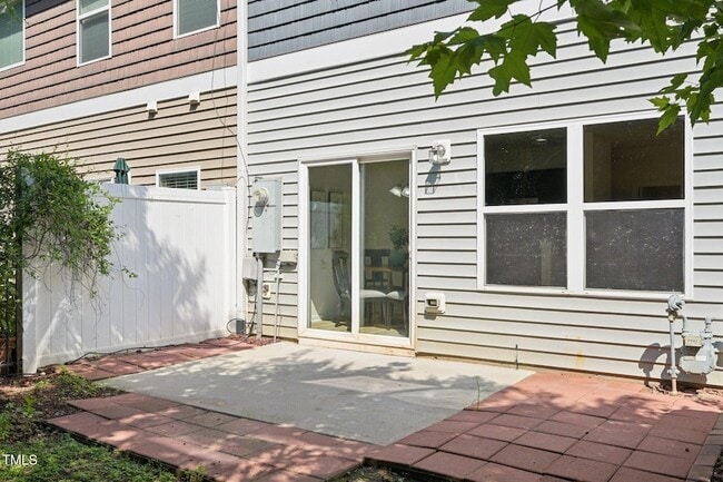 Building Photo - 117 Cobalt Creek Way