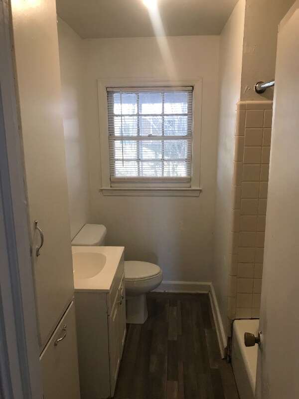 Building Photo - 204 N Forbes St