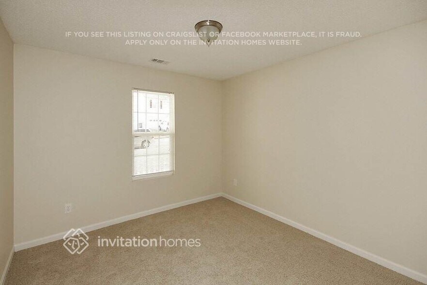 Building Photo - 211 Ashland Creek Ct