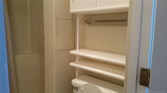 Building Photo - 384 Bald Cypress Dr