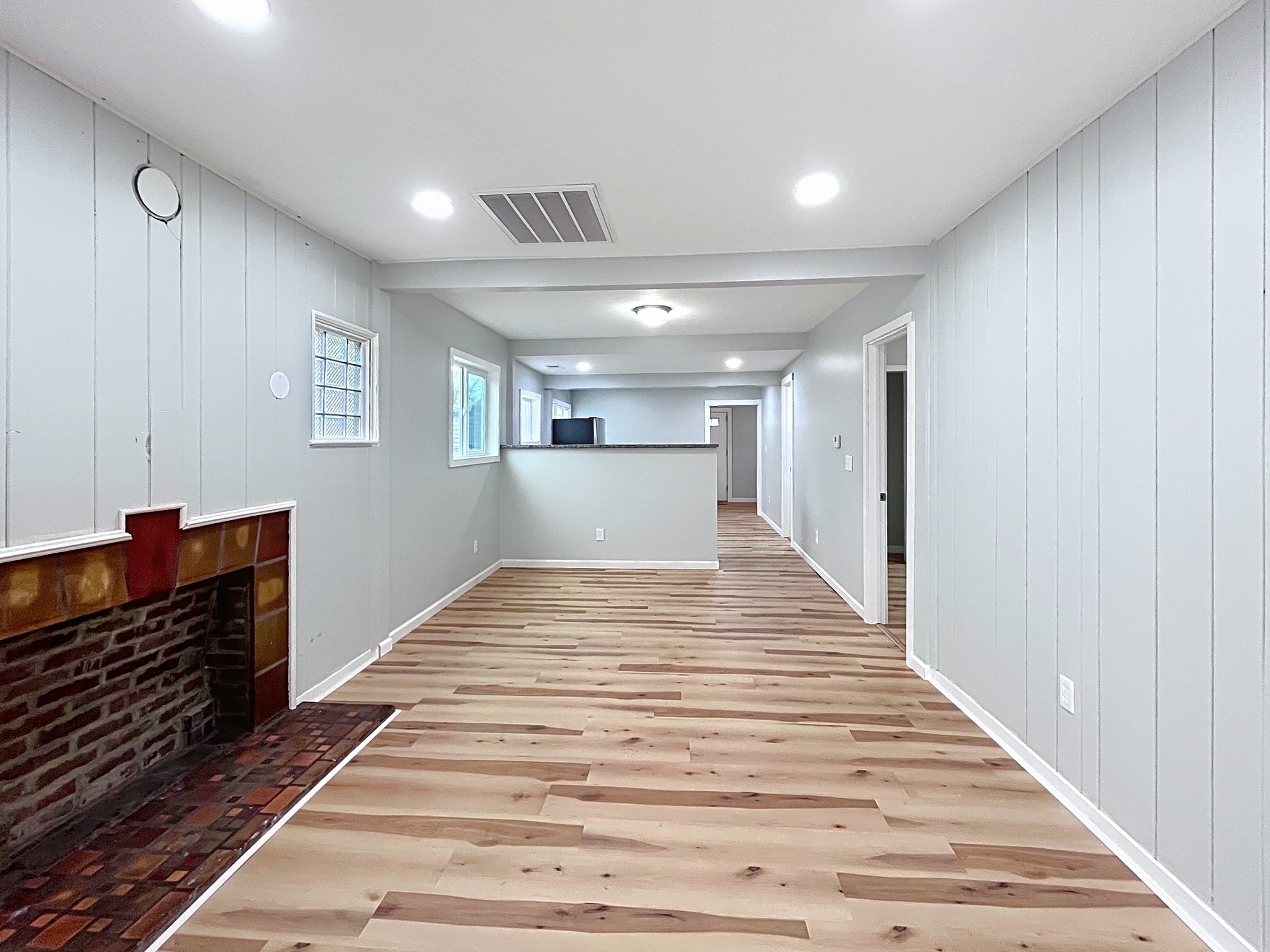 Building Photo - 38599 Plains Ct