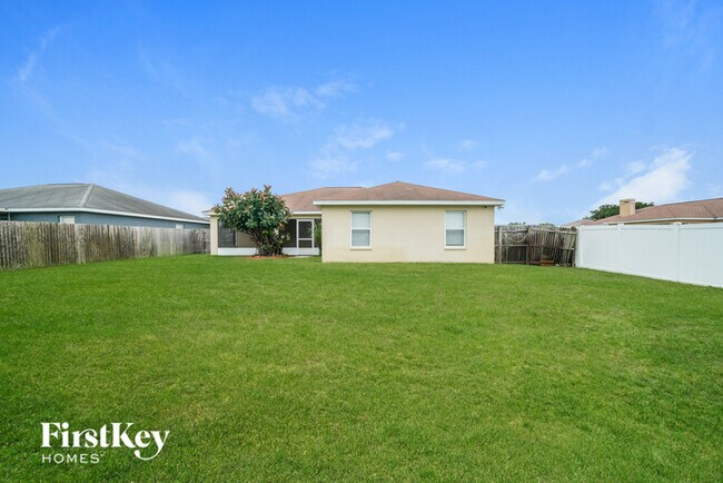 Building Photo - 5230 Snowy Heron Dr