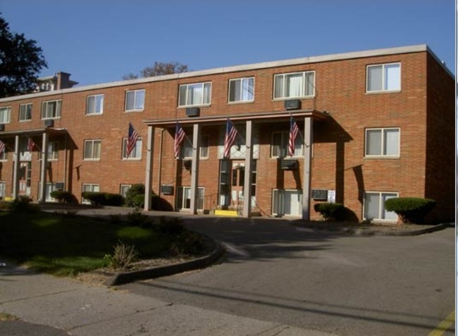Primary Photo - Washington Manor