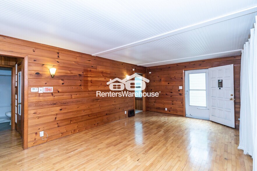 Building Photo - 5531 NW Venetian Dr