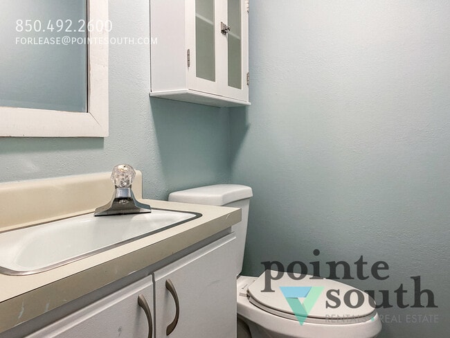 Building Photo - 5280 Kennsington Pl