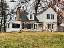 Building Photo - 57 Forest Glen Ln