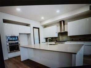 Building Photo - 1405 Ellicott Dr