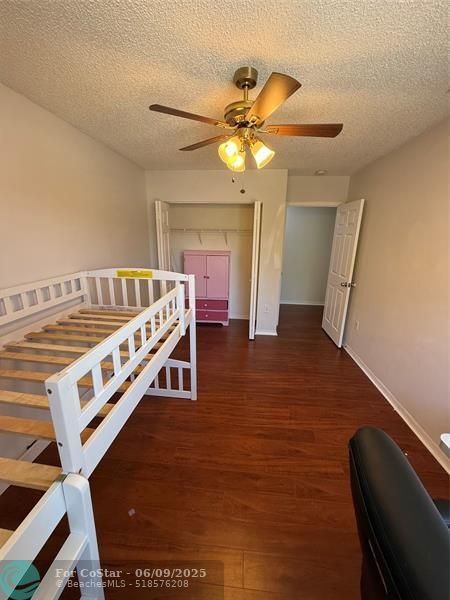 Building Photo - 11660 NW 52nd Ct