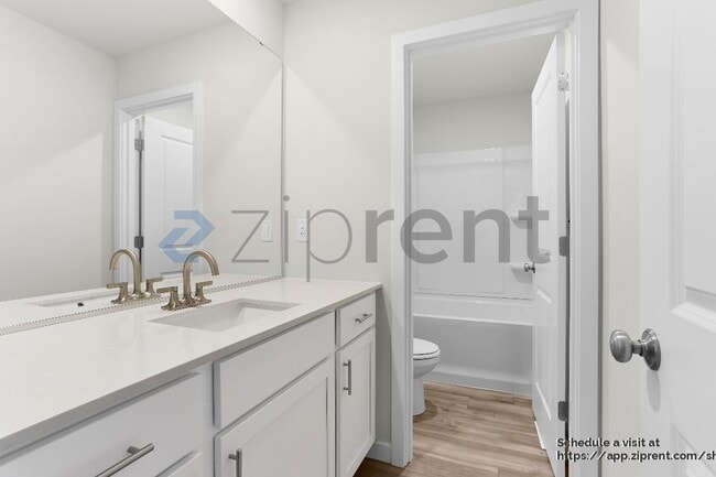 Building Photo - 8715 126th St Ct E