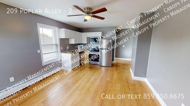 Building Photo - 209 Poplar Alley