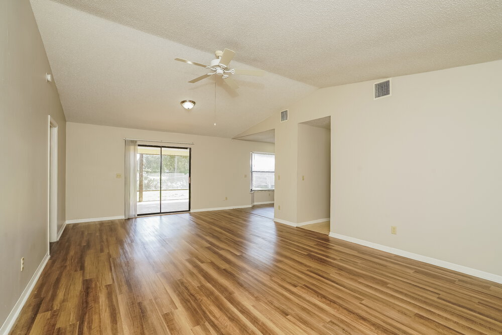 Building Photo - 6514 Flora Way