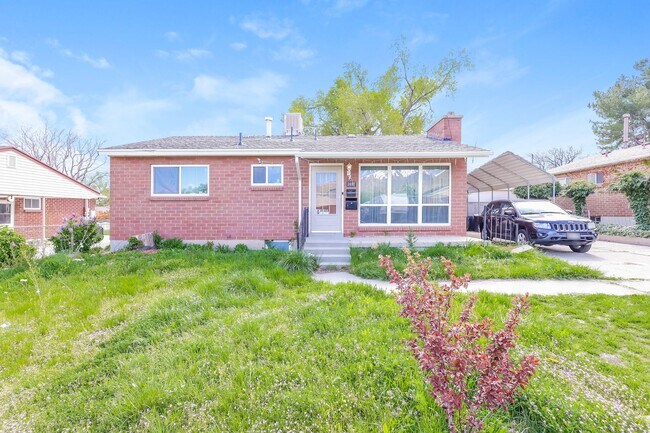 Building Photo - 3407 S 8525 W