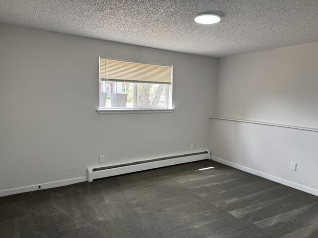 Building Photo - 3068 S Delaware St