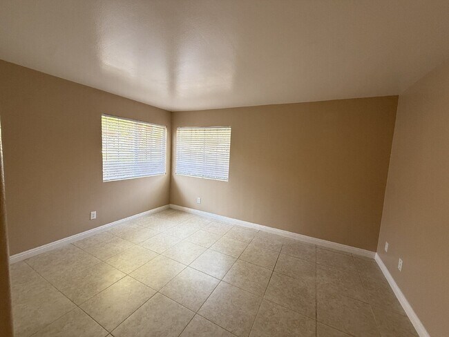 Building Photo - 6991 Ballena Way