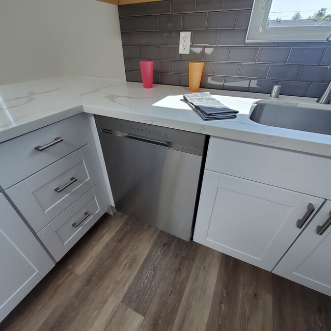 Building Photo - A Great Value in Pleasant Hill Poet's Corn...