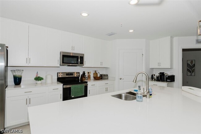 Building Photo - 5433 Double Eagle Cir