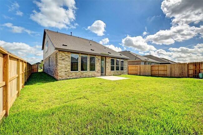 Building Photo - 26923 Zebra Grass Dr