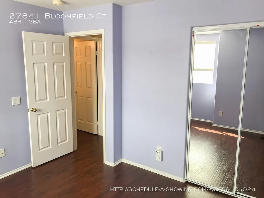 BR3-Mirr closets, adj to Bath2 - 27841 Bloomfield Ct