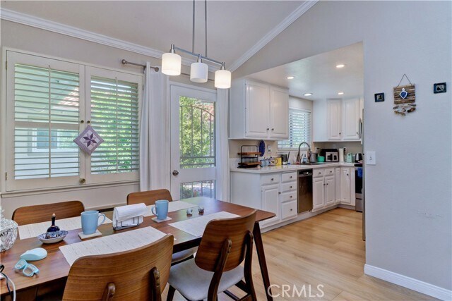 Building Photo - 2374 Via Mariposa W
