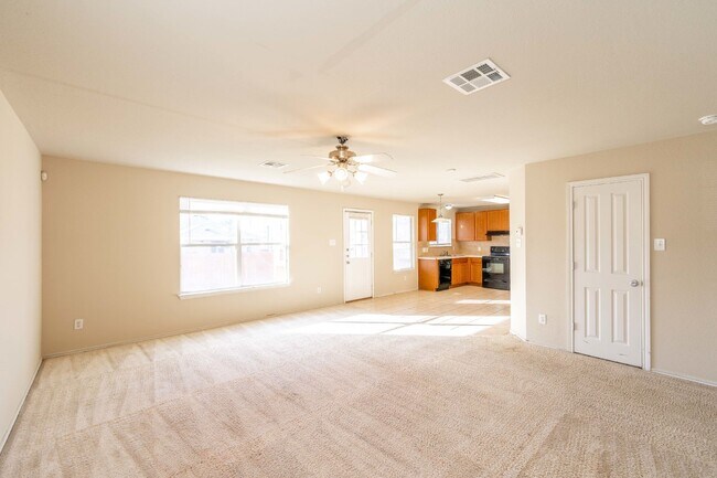 Building Photo - 4919 Celtic Cor