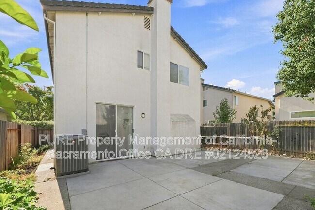 Building Photo - 8742 Weeping Birch Ln