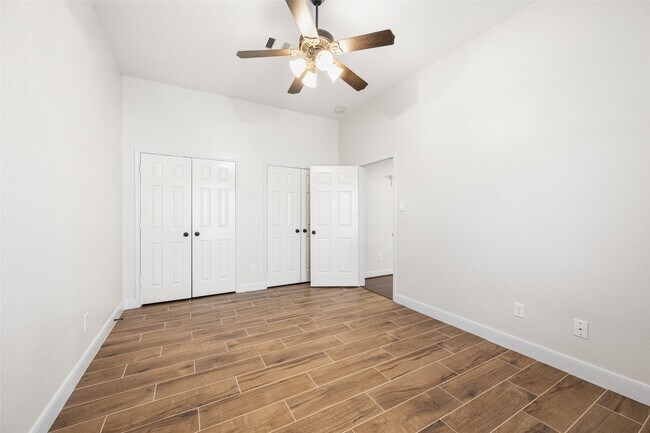 Building Photo - 12806 Winter Springs Dr
