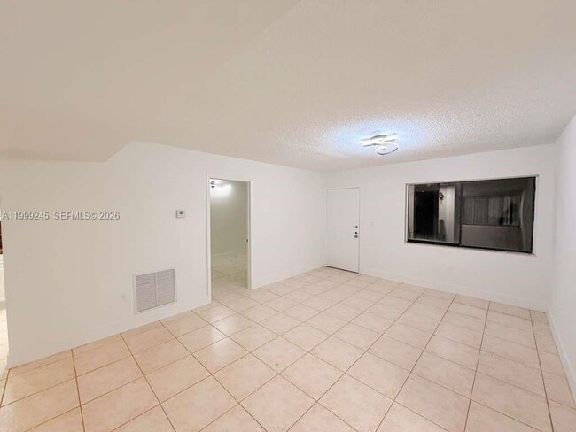 Building Photo - 8420 SW 133rd Avenue Rd