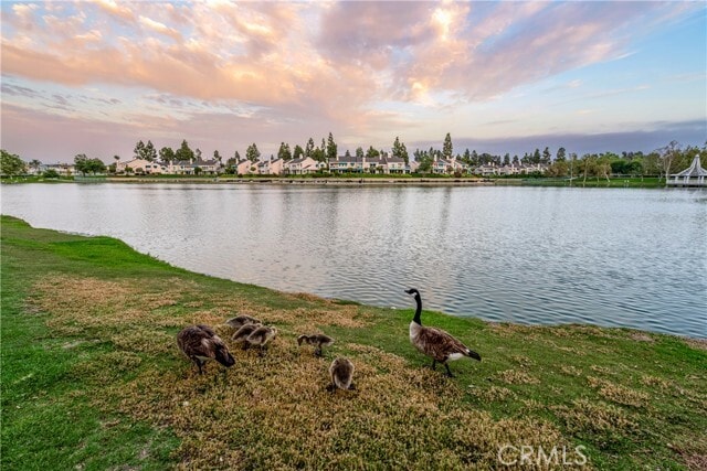 Building Photo - 17 Fallbrook