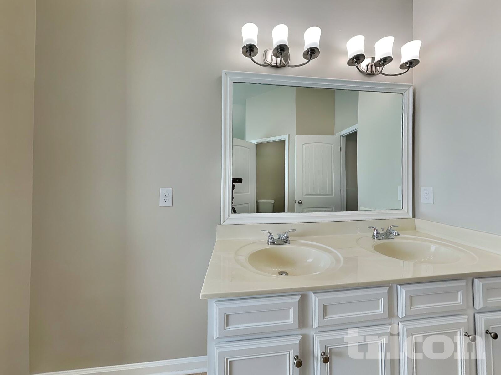 Building Photo - 1556 Culpepper Ln