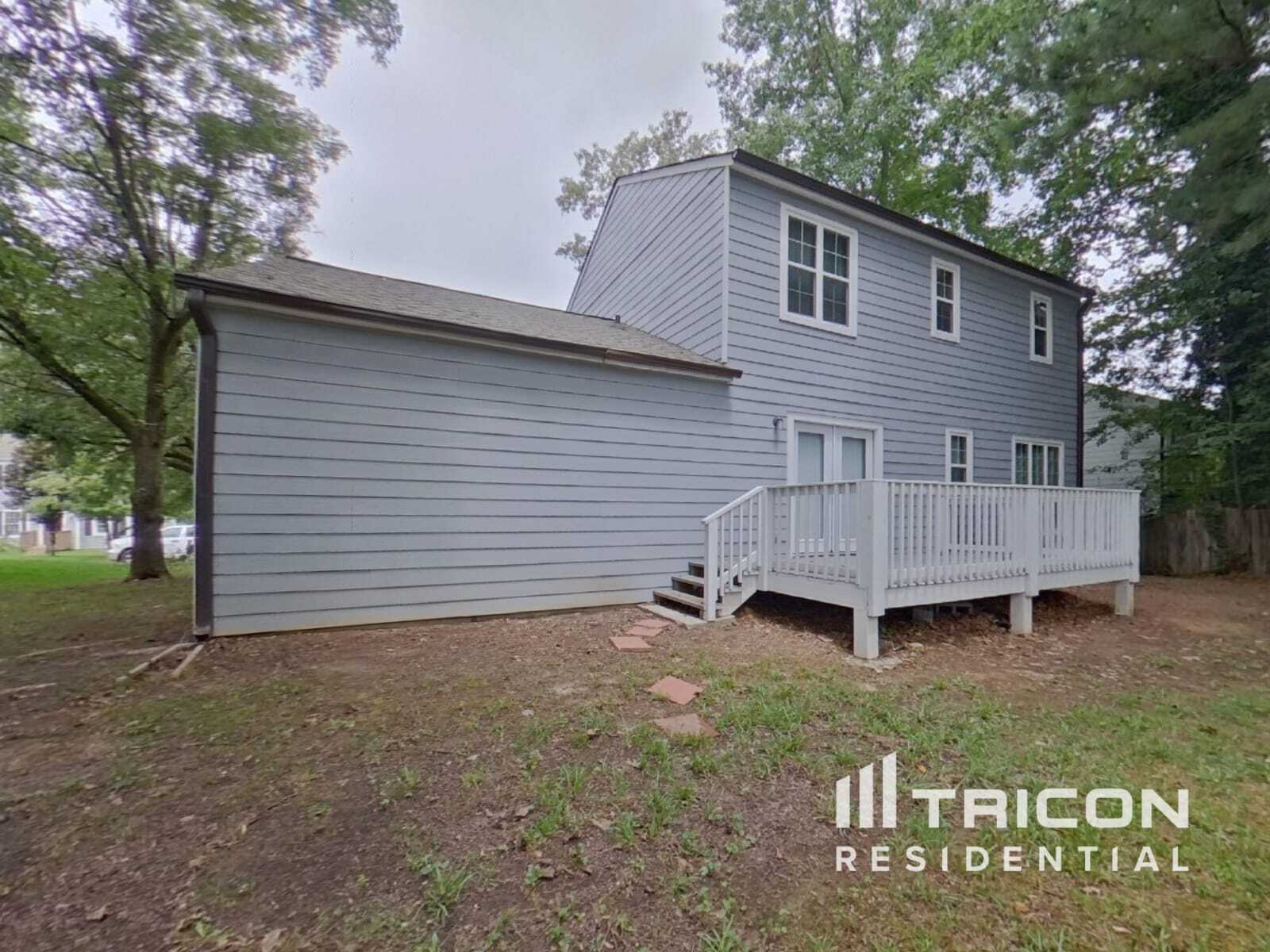 Building Photo - 1384 Ling Dr