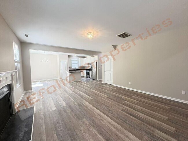 Building Photo - 1208 Golden Eagle Dr