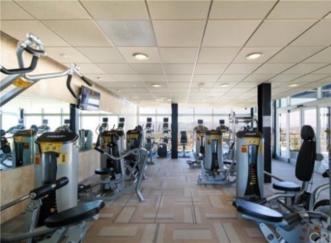 Building Photo - 3810 Wilshire Blvd