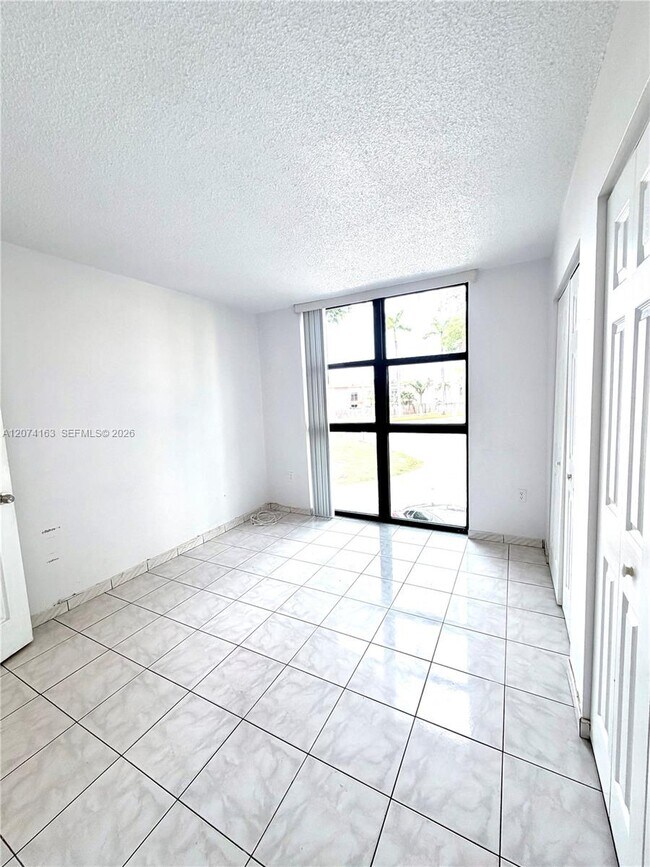 Building Photo - 11780 SW 18th St