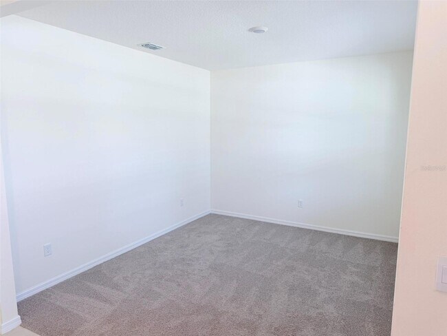 Building Photo - 1313 Calmito Ln