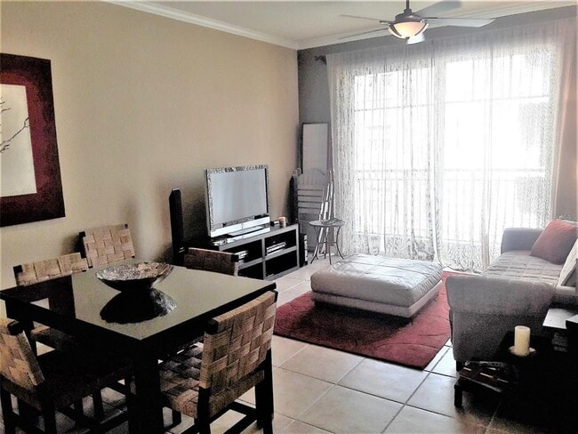 Building Photo - 1064 N Tamiami Trl