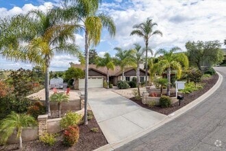Building Photo - Botanical Garden Paradise in San Marcos