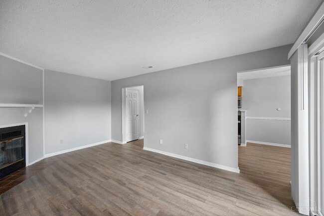 Building Photo - 5087 Tri County View Dr