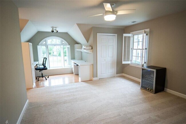 Building Photo - 3239 Mill Chase Cir SE