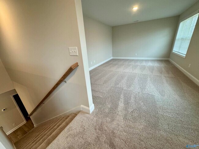 Building Photo - 16824 Demi Dr