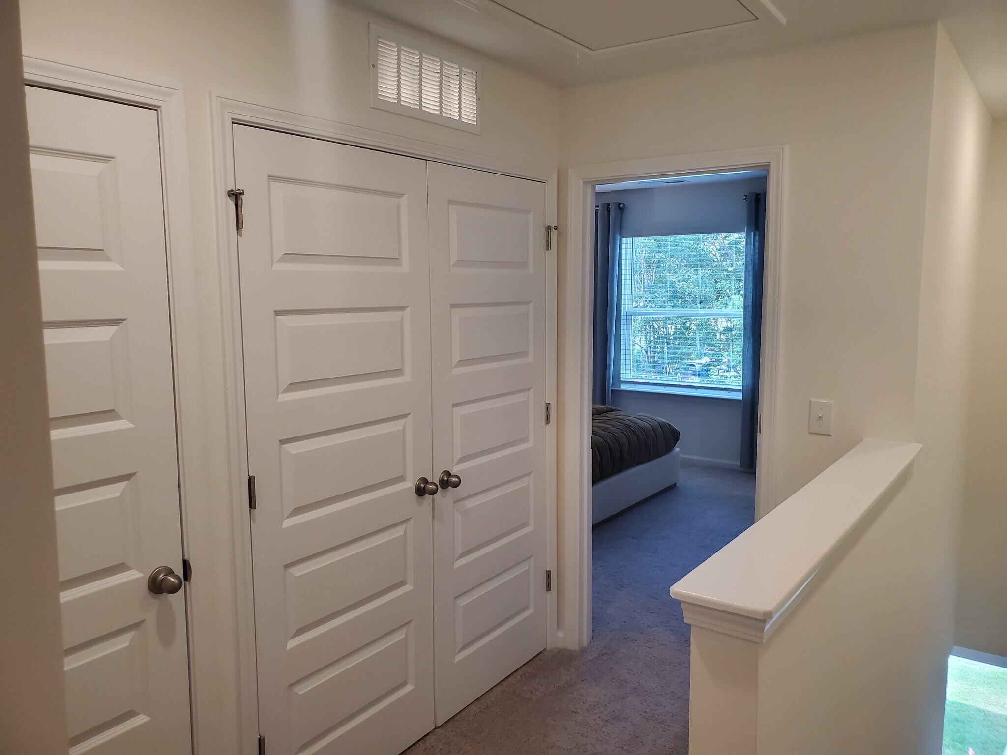 Building Photo - 10637 Brookside Reserve Rd