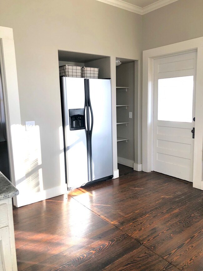 Building Photo - 119 Idlewilde Blvd