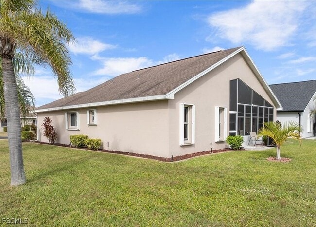 Building Photo - 17500 Plumera Ln