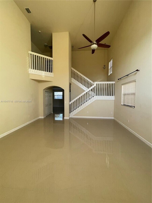 Building Photo - 10417 SW 231st Ter