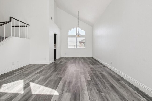 Building Photo - 3283 Braemar Ln