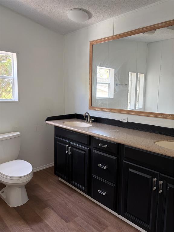 Building Photo - 17536 Eve Dr