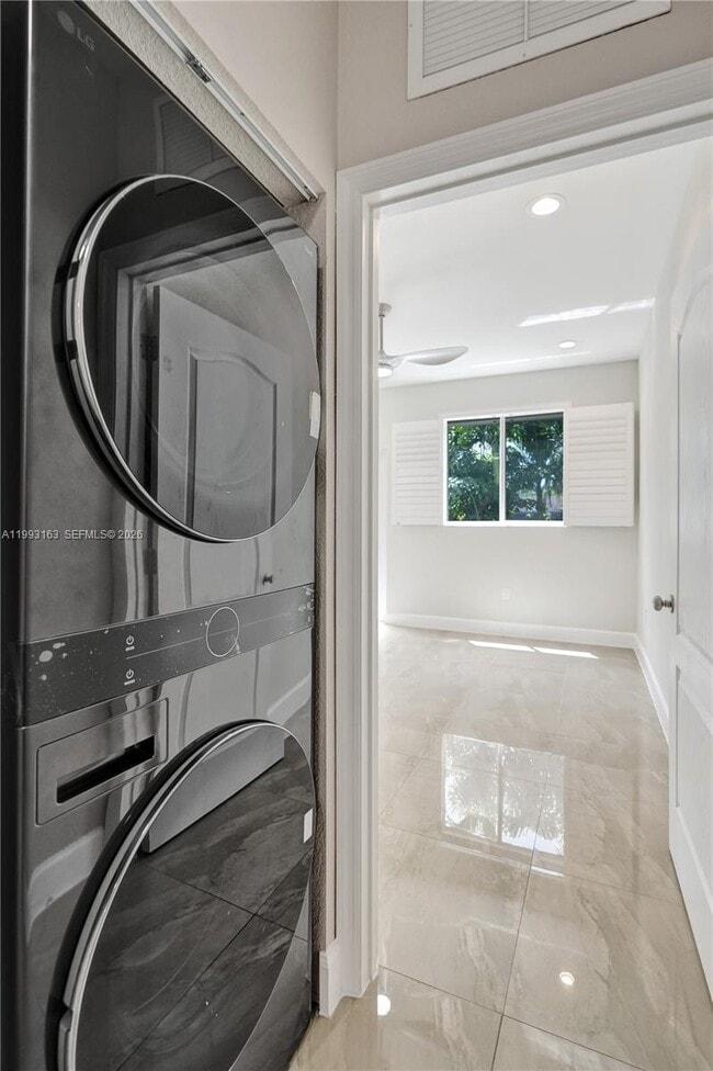 Building Photo - 62 NE 26th St